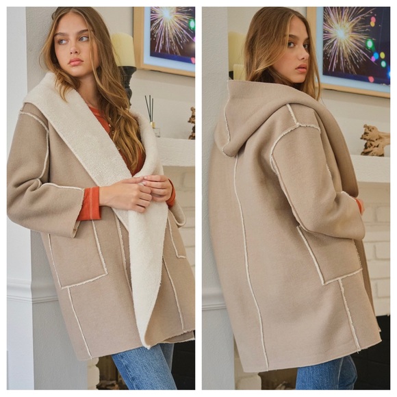 40 Absolutely Fabulous Reversible Long Sleeve Sherpa
Jacket - Picture 1 of 5